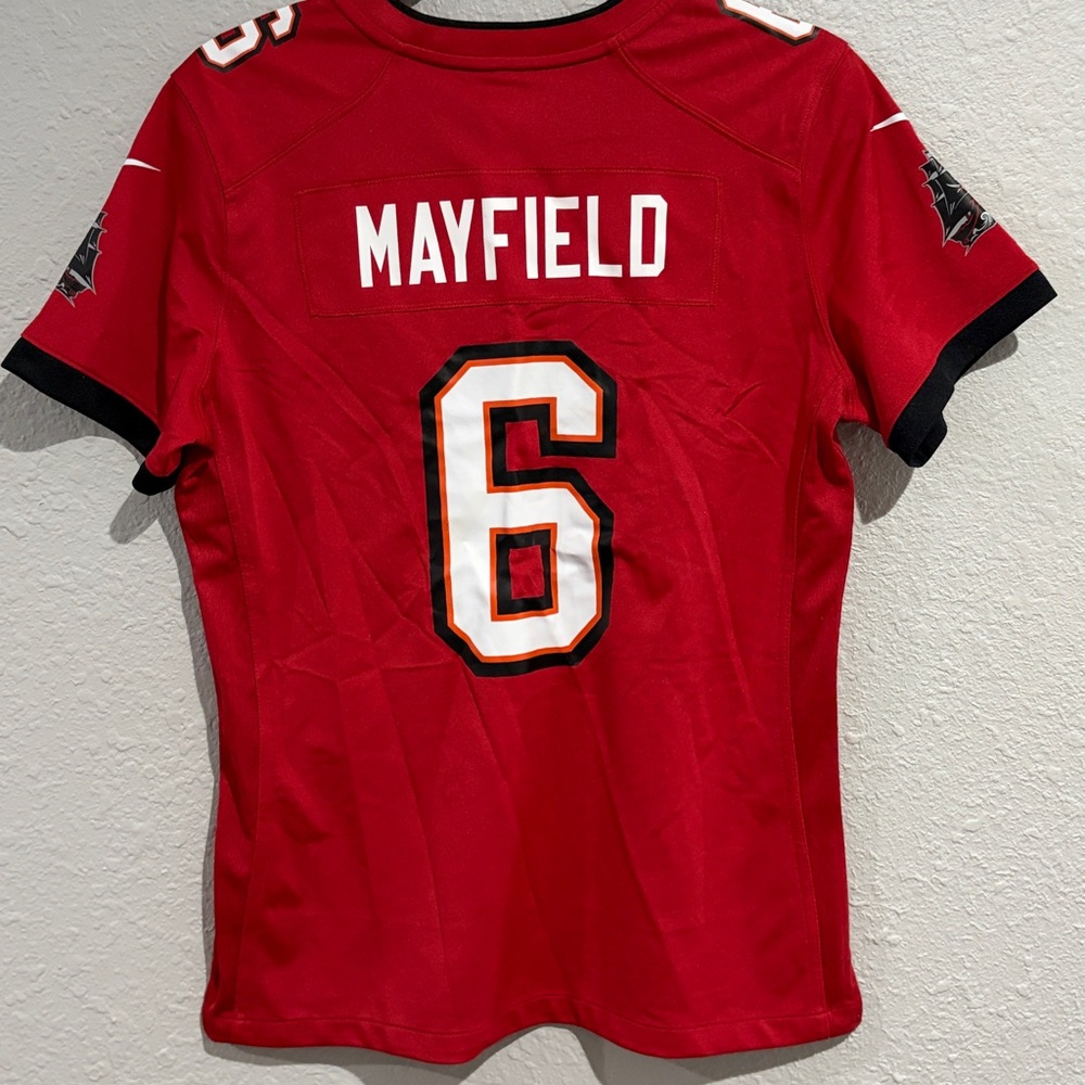 Baker Mayfield Nike on field  Jersey women’s size Medium.